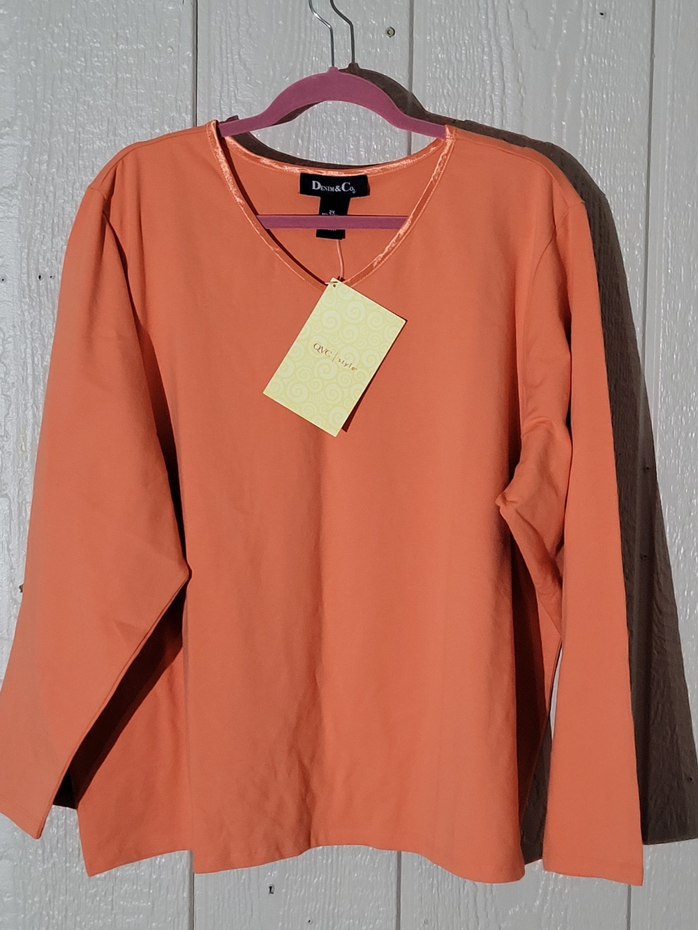 Women's Orange Long-Sleeve V-Neck Top